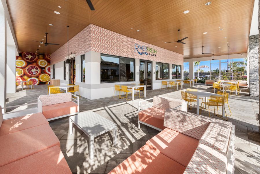 RL Riverfresh Cafe Patio 3