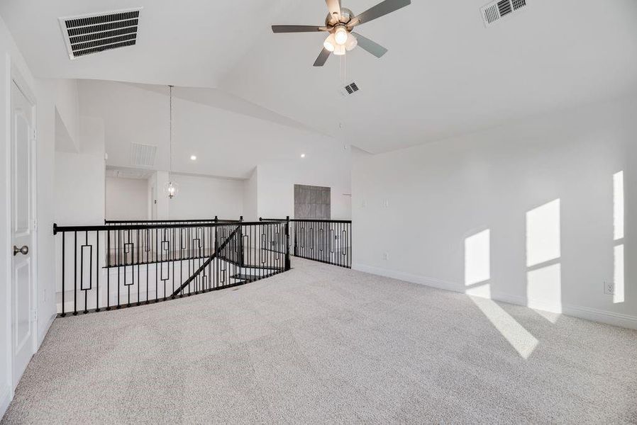Spacious, unfurnished interior of a new home in Park Trails, Forney (Image 32). Spacious, unfurnished interior of a new home in Park Trails, Forney (Image 32).