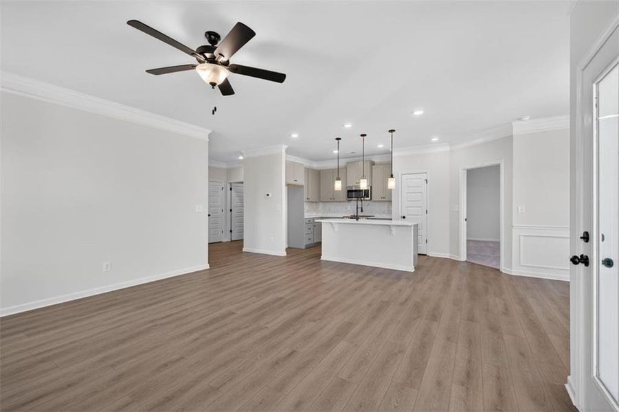 Spacious, unfurnished interior of a new home in Allen Manor, Hoschton (Image 33).