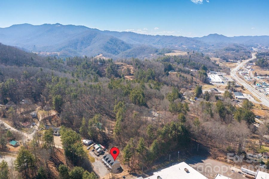 Natural landscape and outdoor views near  in Burnsville (Image 13).