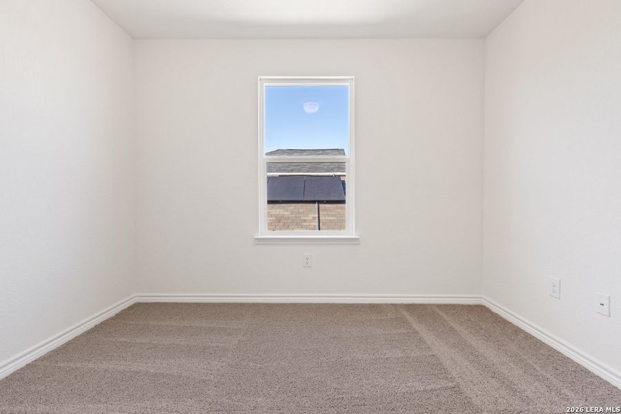 Spacious, unfurnished interior of a new home in Spanish Trails Villas, San Antonio (Image 26).