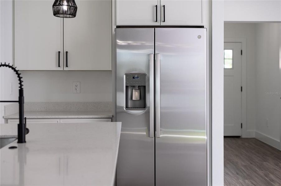 Close-up of interior finishes inside a home in , Deltona (Image 15).