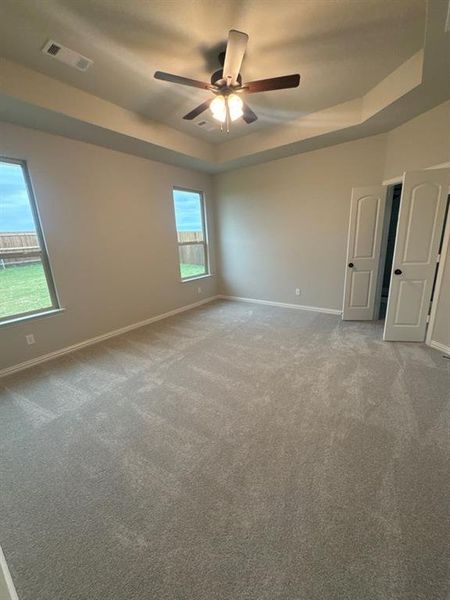 Spacious, unfurnished interior of a new home in Cedar Ridge Estates, Anna (Image 10).