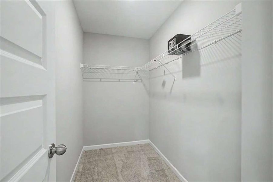 Spacious, unfurnished interior of a new home in Traditions at Cedarcrest, Dallas (Image 33).