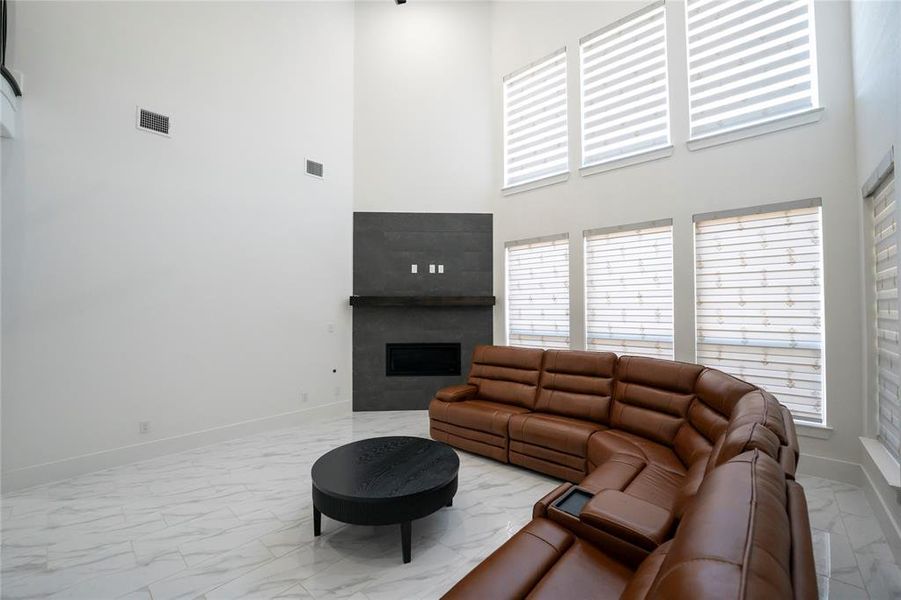 Furnished interior view inside a new home in , Frisco (Image 17).