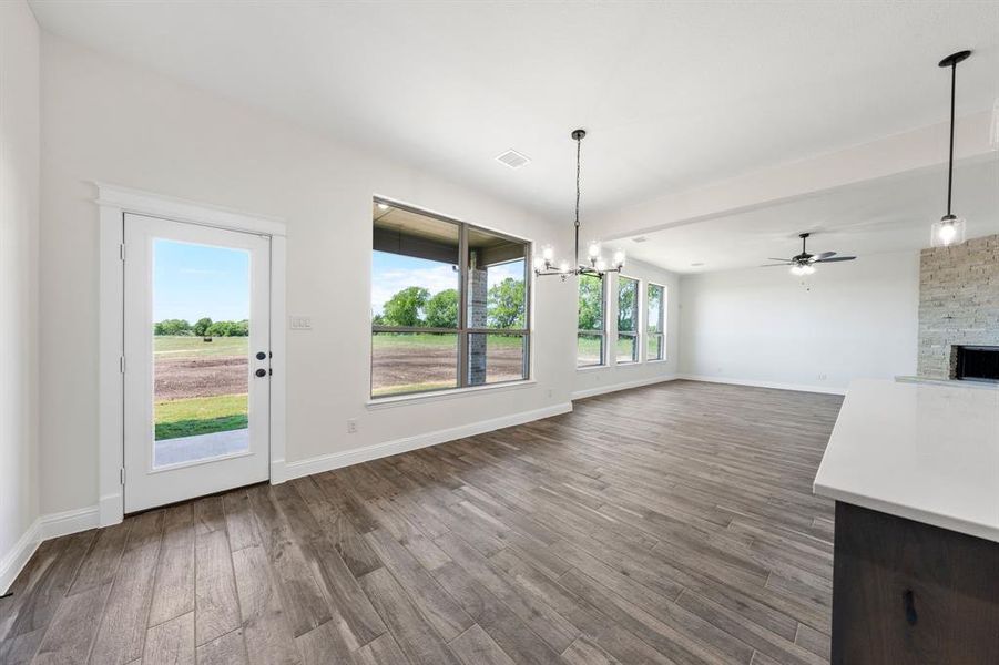 PIC IS NOT OF ACTUAL HOME. PICS TO SHOW STYLE ONLY