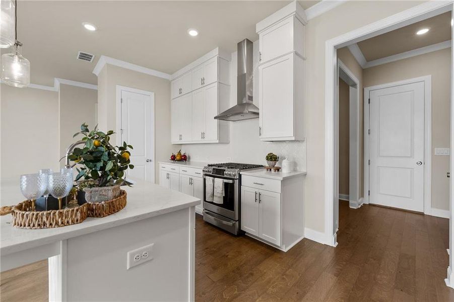 Furnished interior view inside a new home in Palisades Single Family, Cumming (Image 16). Furnished interior view inside a new home in Palisades Single Family, Cumming (Image 16).