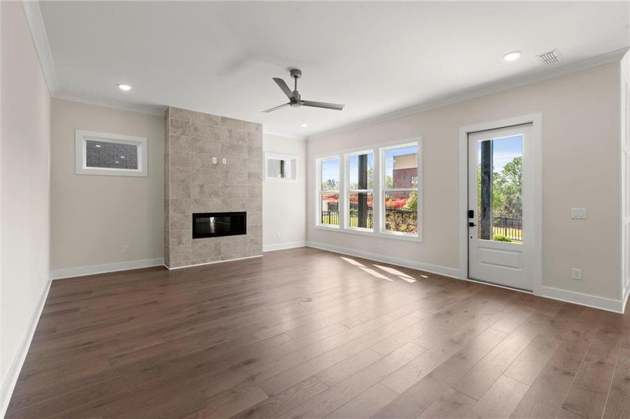 Spacious, unfurnished interior of a new home in The Gathering – Alpharetta, Alpharetta (Image 23).