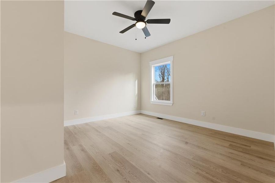 Spacious, unfurnished interior of a new home in , Mableton (Image 30).