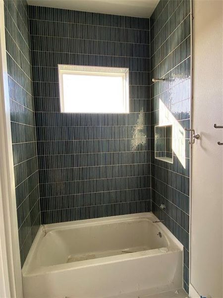 Bathroom with shower / tub combination Bathroom with shower / tub combination