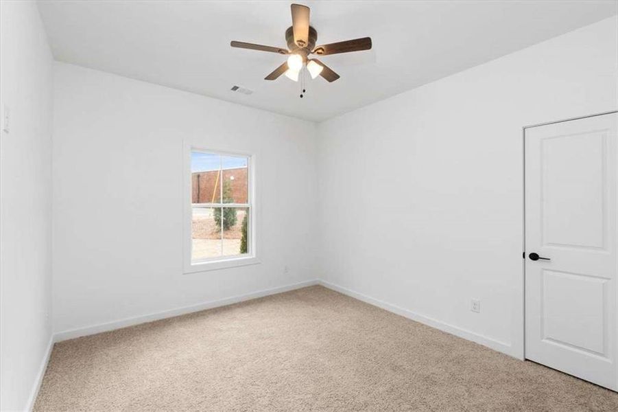 Spacious, unfurnished interior of a new home in , Monroe (Image 29).
