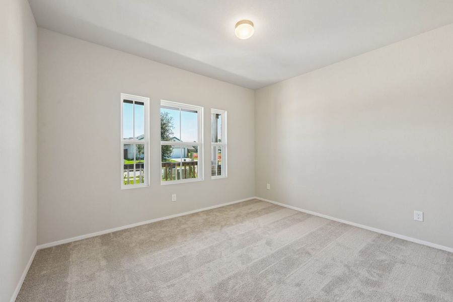 Spacious, unfurnished interior of a new home in Harrington Trails, New Caney (Image 21).