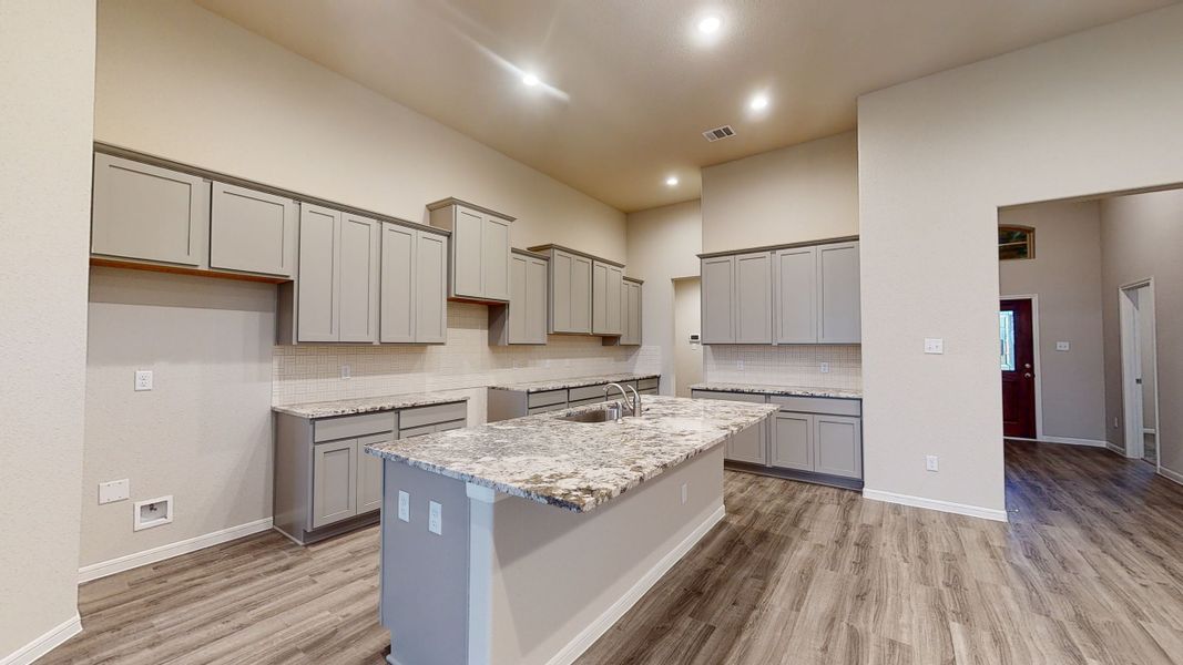 Representative furnished interior of a home built from the Floor Plan 2175 by Colina Homes in Grand Magnolia, Magnolia (Image 17).