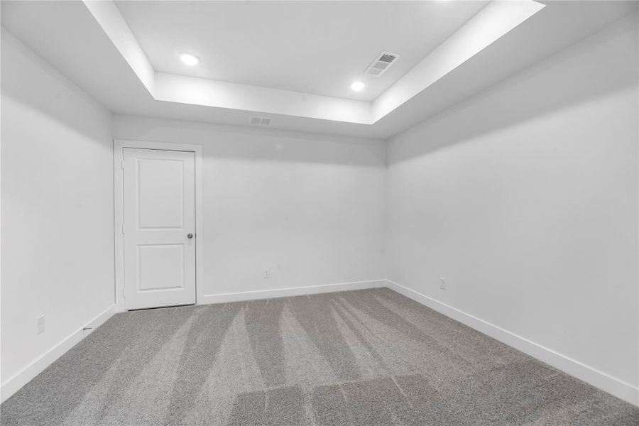 Representative image. Features, specifications, selections and colors may vary. Representative image. Features, specifications, selections and colors may vary.