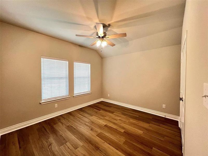 Spacious, unfurnished interior of a new home in , Greenville (Image 11).