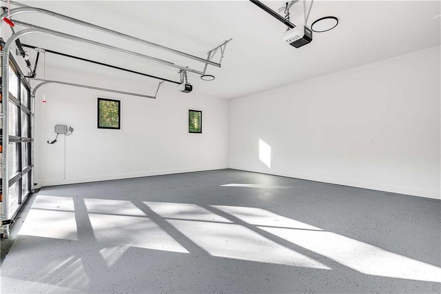 Spacious, unfurnished interior of a new home in , Sandy Springs (Image 64). Spacious, unfurnished interior of a new home in , Sandy Springs (Image 64).