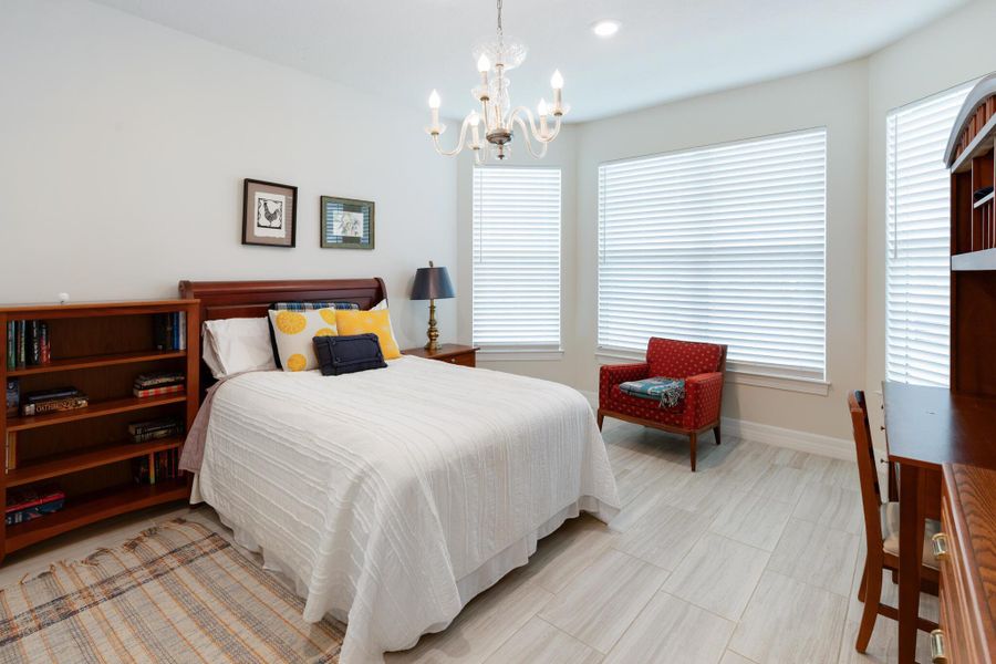 Furnished interior view inside a new home in , Port St. Lucie (Image 4).