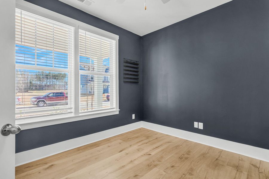 Spacious, unfurnished interior of a new home in , Ravenel (Image 23).