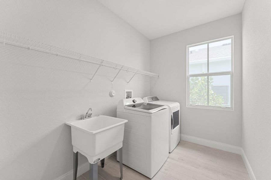 Furnished interior view inside a new home in , Port St. Lucie (Image 39).