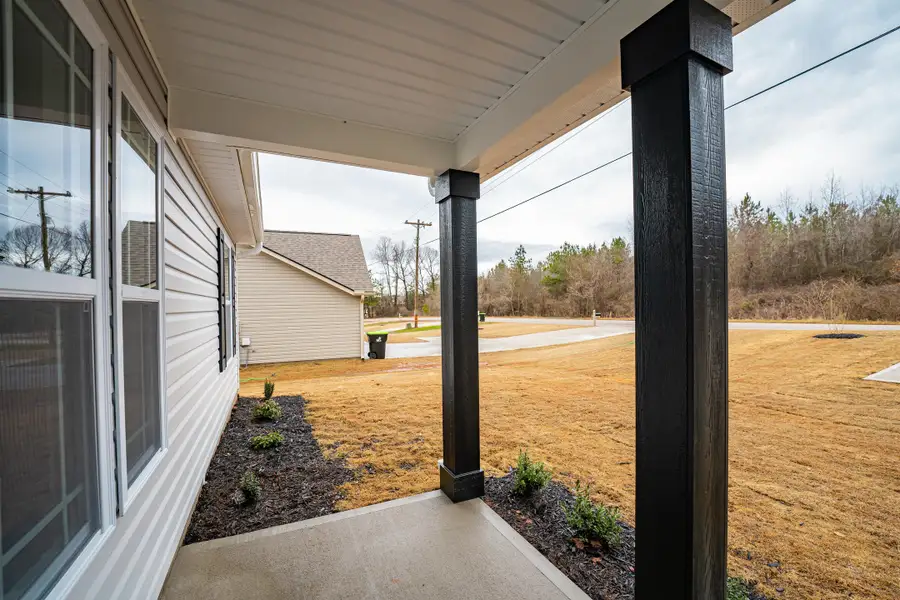 Representative exterior details of a home built from the Saxon by Enchanted Homes in Guadalupe Heights, Seguin (Image 3).