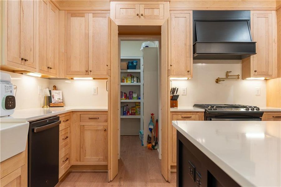 Furnished interior view inside a new home in , Silver Creek (Image 12). Furnished interior view inside a new home in , Silver Creek (Image 12).