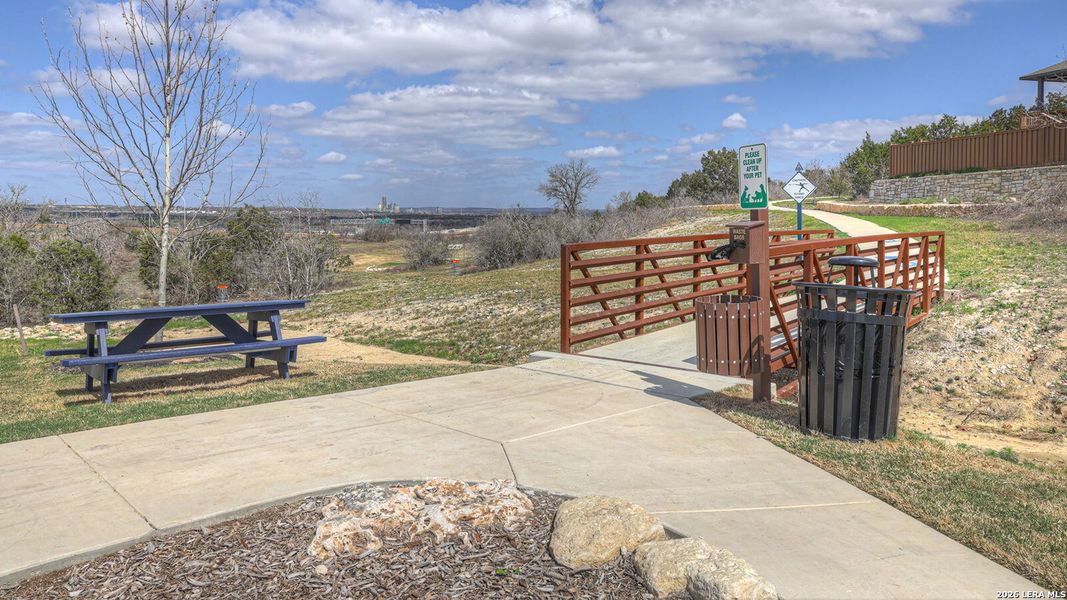Community amenities in Mayfair, New Braunfels (Image 32).