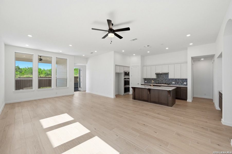 Spacious, unfurnished interior of a new home in Mayfair, New Braunfels (Image 15). Spacious, unfurnished interior of a new home in Mayfair, New Braunfels (Image 15).