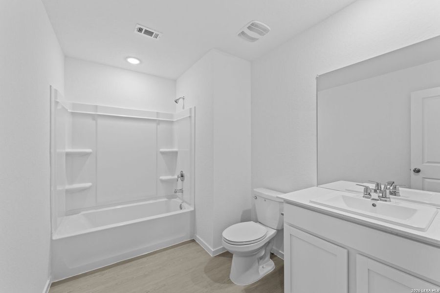 Furnished interior view inside a new home in Guadalupe Ridge, New Braunfels (Image 4).