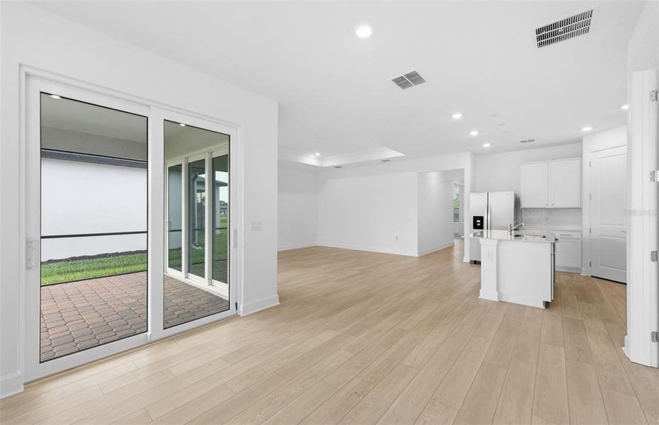 Spacious, unfurnished interior of a new home in Reagan Landing, Bradenton (Image 30). Spacious, unfurnished interior of a new home in Reagan Landing, Bradenton (Image 30).
