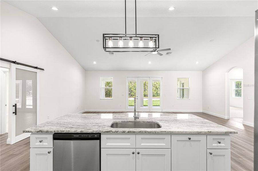 Furnished interior view inside a new home in , Dunnellon (Image 17).