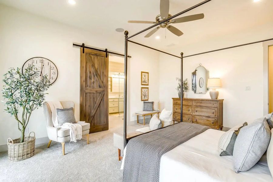 Representative furnished interior of a home built from the The Tiffany by Elmwood Custom Homes in Aledo Heights, Aledo (Image 10).