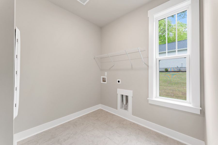 Bennet Laundry Room