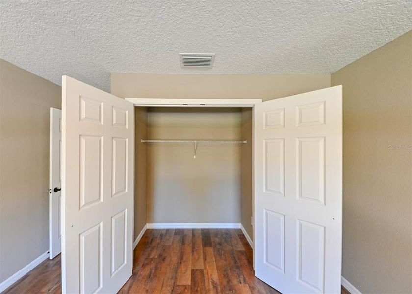 Spacious, unfurnished interior of a new home in , Lecanto (Image 37).