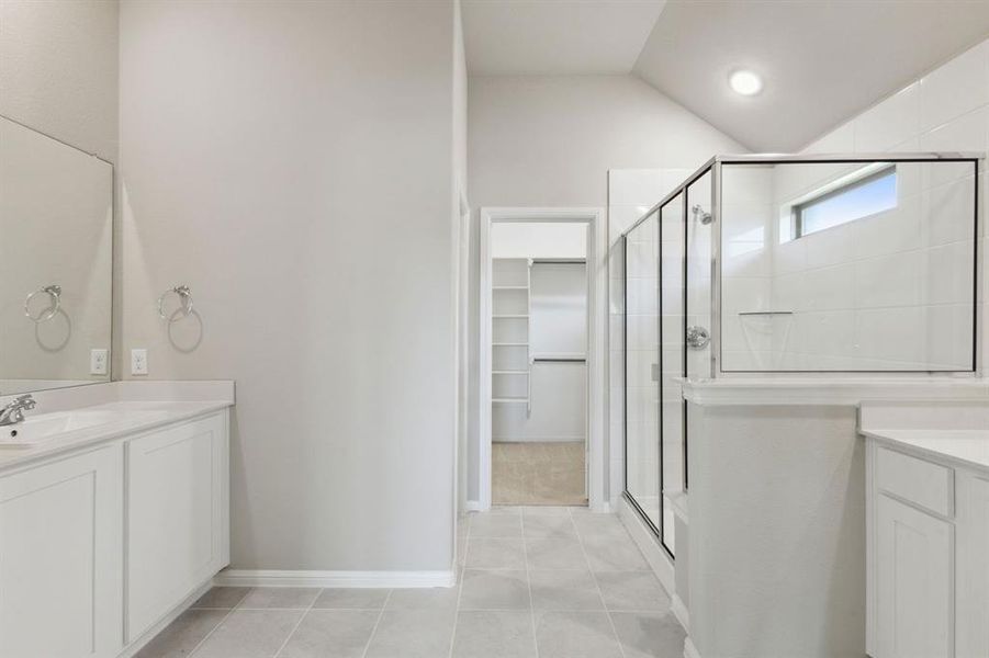 Primary bathroom in the Diamond home plan by Trophy Signature Homes – REPRESENTATIVE PHOTO Primary bathroom in the Diamond home plan by Trophy Signature Homes – REPRESENTATIVE PHOTO