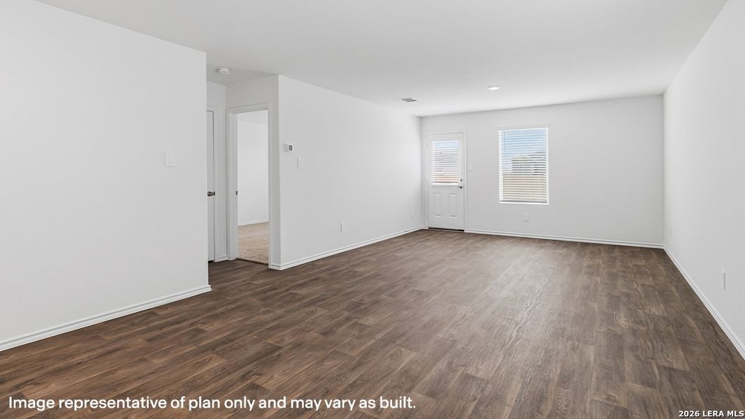 Spacious, unfurnished interior of a new home in Preserve at Medina, Von Ormy (Image 27).