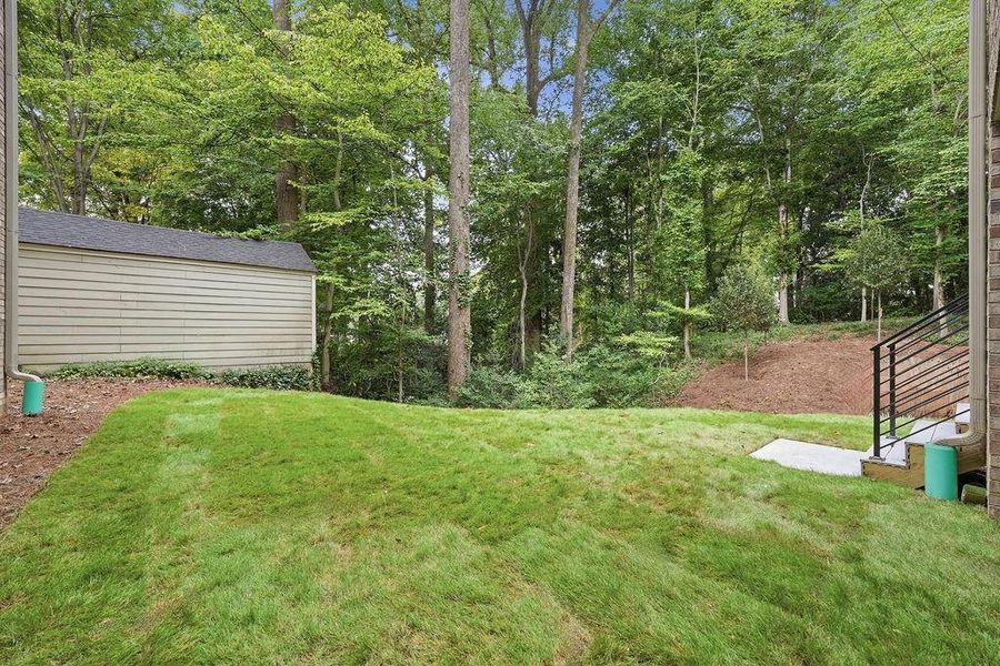 Image 100 of a home in .