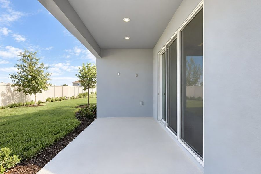Exterior details and patio area of a home in Lochside, Mount Dora (Image 4).