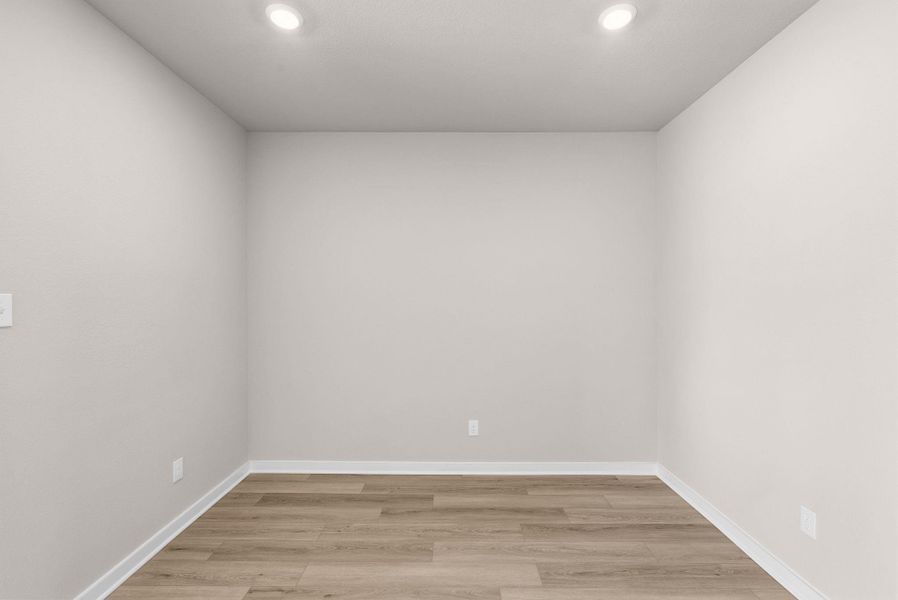 Spacious, unfurnished interior of a new home in Windrose Green, Angleton (Image 16).