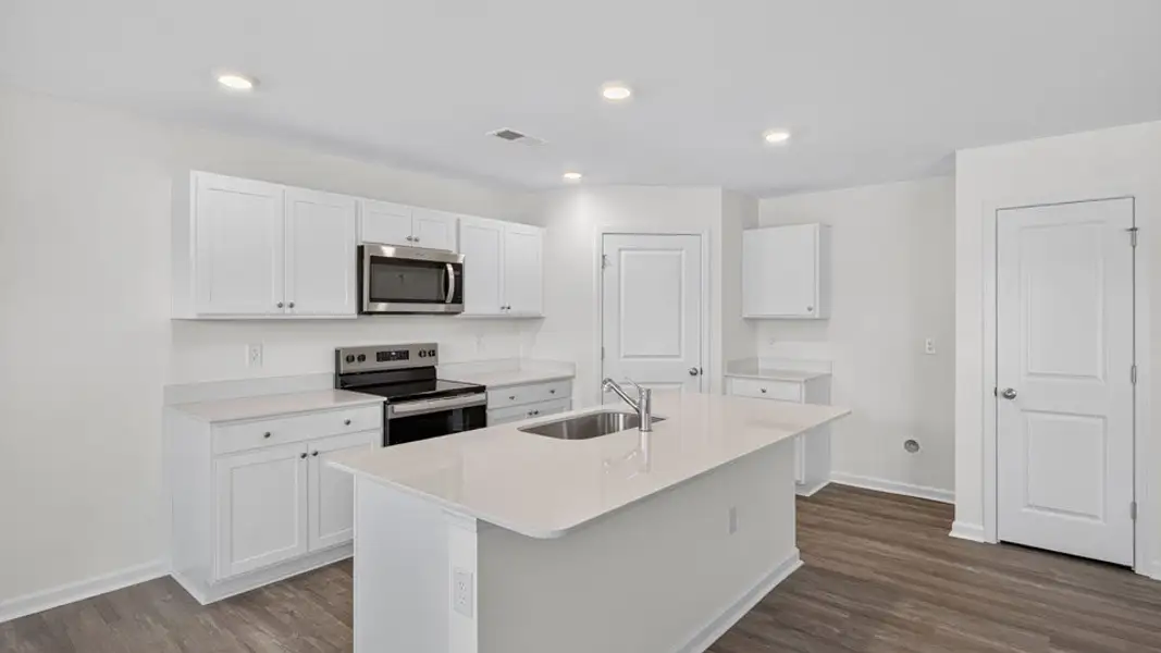 Furnished interior view inside a new home in Willow Mill, Thomasville (Image 5).