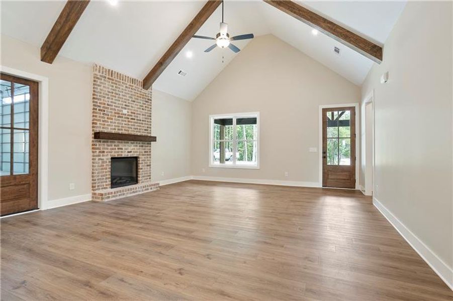 Spacious, unfurnished interior of a new home in , Carrollton (Image 14).