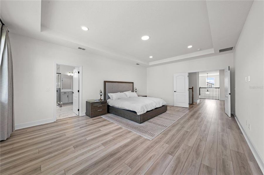 Furnished interior view inside a new home in Eden at Crossprairie, St. Cloud (Image 58).