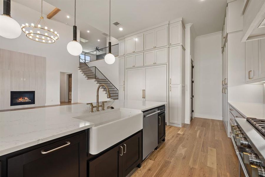 Furnished interior view inside a new home in Montclair, Prosper (Image 15).