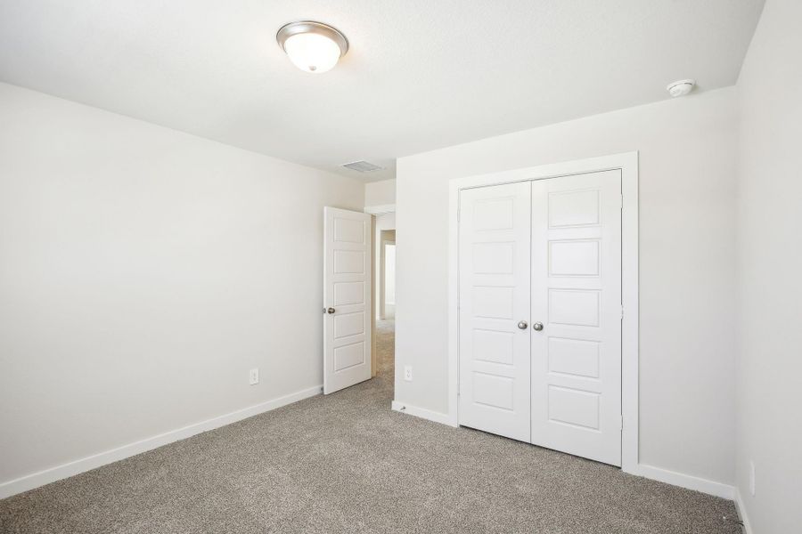 Photo is not of the actual home but is an inspirational photo of builder’s model home and may depict options, furnishings, and/or decorator features that are not included. Photo is not of the actual home but is an inspirational photo of builder’s model home and may depict options, furnishings, and/or decorator features that are not included.