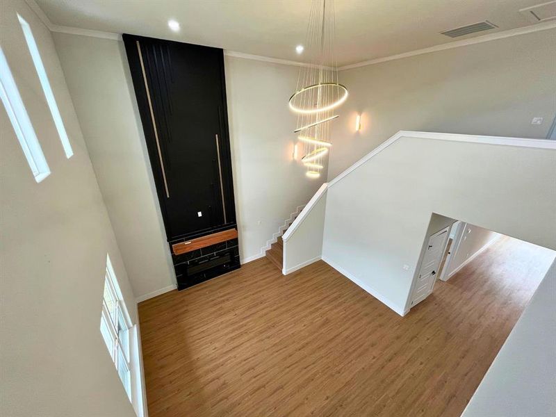 Spacious, unfurnished interior of a new home in , Granbury (Image 27).