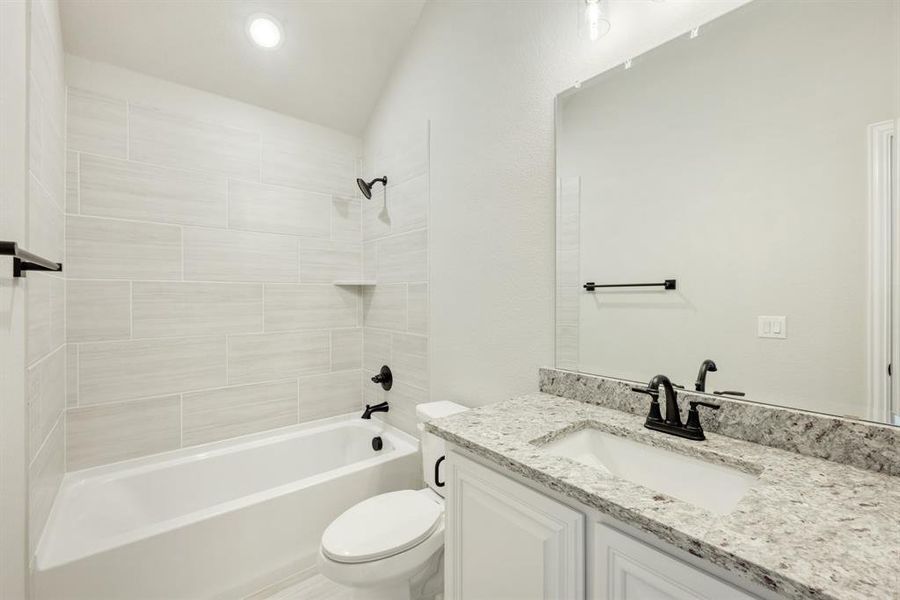 Furnished interior view inside a new home in Maplewood, Glenn Heights (Image 7). Furnished interior view inside a new home in Maplewood, Glenn Heights (Image 7).