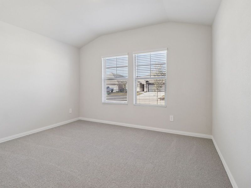 Spacious, unfurnished interior of a new home in River Ridge, Crandall (Image 11).