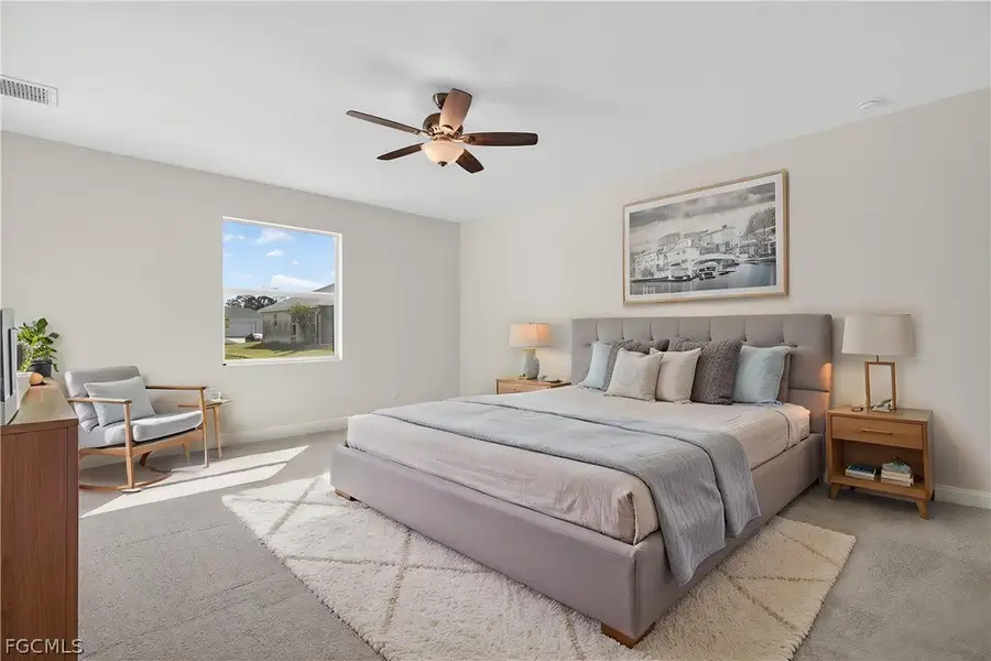 Furnished interior view inside a new home in Cape Coral, Cape Coral (Image 5).