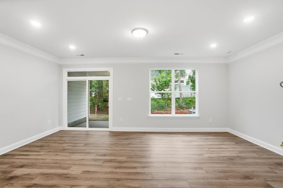 Spacious, unfurnished interior of a new home in Harrisburg Village Townhomes, Harrisburg (Image 12).