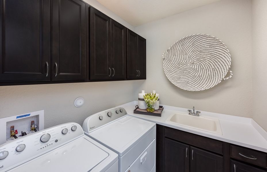 Image 19 representing the Fifth Avenue by DiVosta in Avondale at Avenir, Palm Beach Gardens, FL.