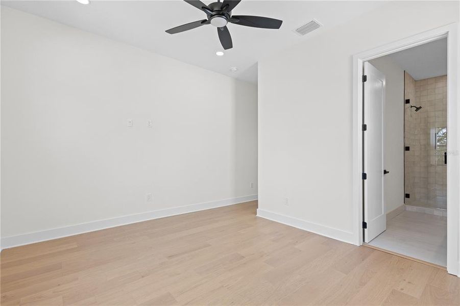 Spacious, unfurnished interior of a new home in , Tampa (Image 11). Spacious, unfurnished interior of a new home in , Tampa (Image 11).